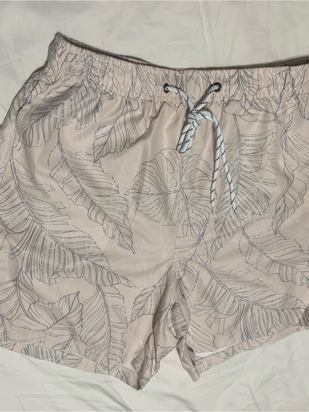 Men's Pale Pink Leaf-Print Athletic Swim Shorts with Drawstring